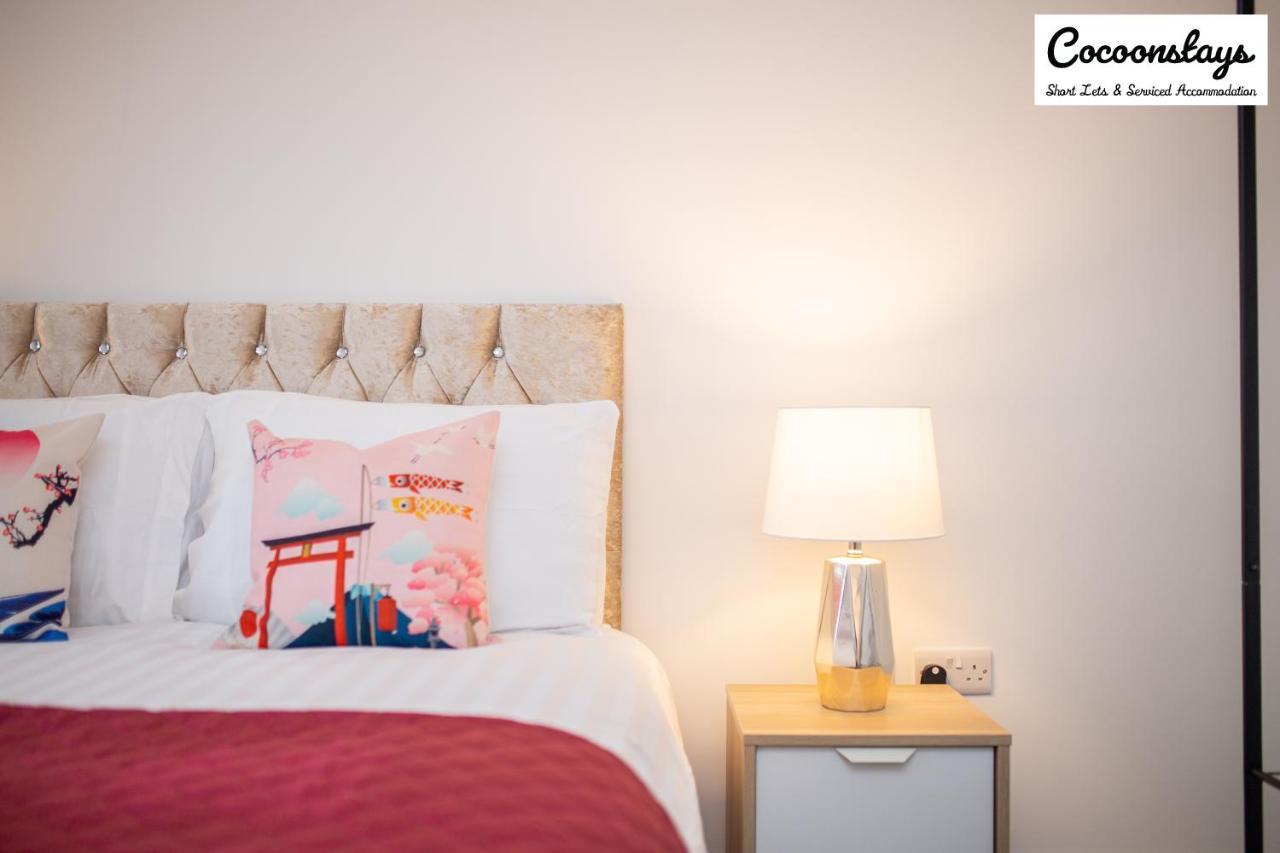 Cocooonstays Short Lets & Accommodation סלאו מראה חיצוני תמונה