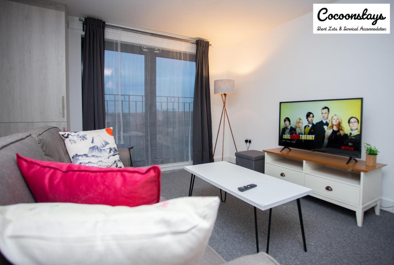 Cocooonstays Short Lets & Accommodation סלאו מראה חיצוני תמונה